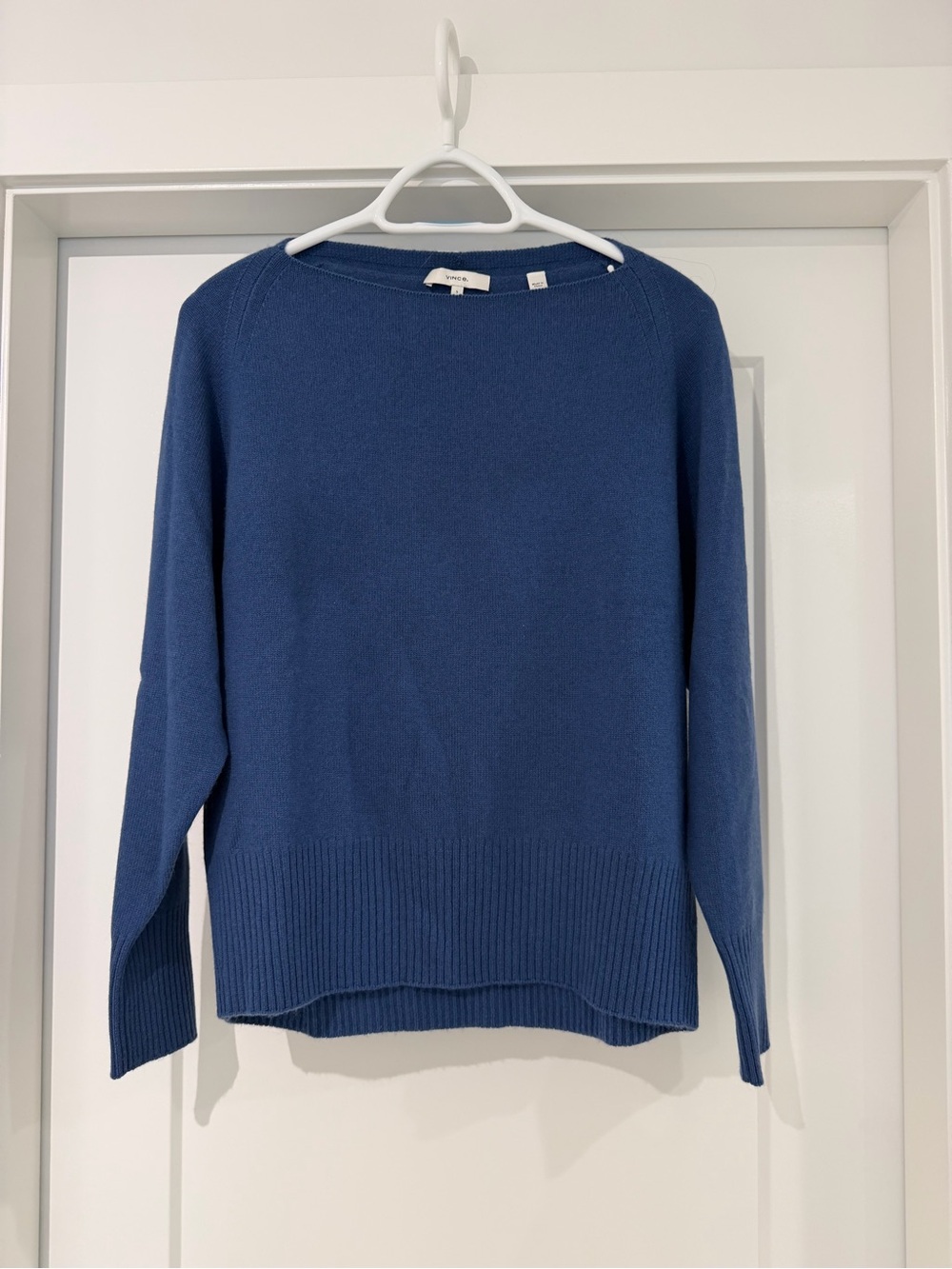 Vince Women's Blue Boatneck Sweater